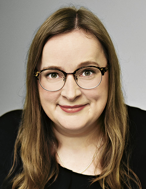 Portrait Prof. Dr. Tanja Segmüller, Professorin für Alterswissenschaft an der Hochschule für Gesundheit in Bochum.