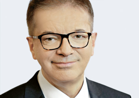 Porträt von Rudolf Anschober, neuer österreichischer Bundesminister für Arbeit, Soziales, Gesundheit und Konsumentenschutz