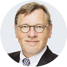 Porträt von Ulrich Weigeldt, Bundesvorsitzender des Deutschen Hausärzteverbandes e. V.