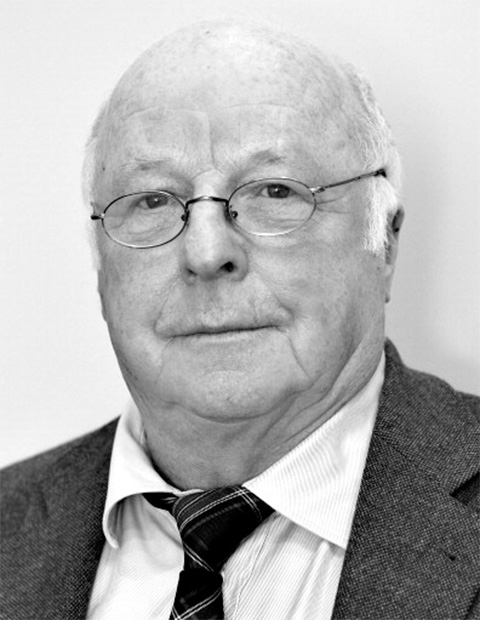 Porträt von Norbert Blüm, früherer Bundesarbeitsminister und CDU-Politiker