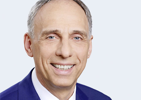 Portrait von Ralf Kantak, Vorstandsvorsitzender an der Spitze des Verbandes der Privaten Krankenversicherung (PKV)