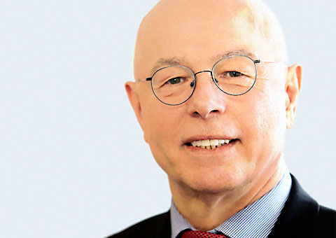 Porträt von Wilfried Wesemann, Vorstandsvorsitzender des Deutschen Evangelischen Verbandes für Altenarbeit und Pflege (DEVAP)