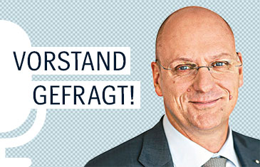 Porträt von Jens-Martin Hoyer, stellvertretender Vorstandsvorsitzender des AOK-Bundesverbandes; daneben der Rubrikname: Vorstand gefragt!