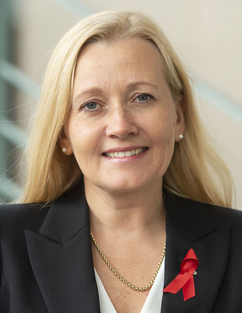 Porträt von Dr. Kristel Degener, Geschäftsführende Vorstandsvorsitzende der Deutschen AIDS-Stiftung