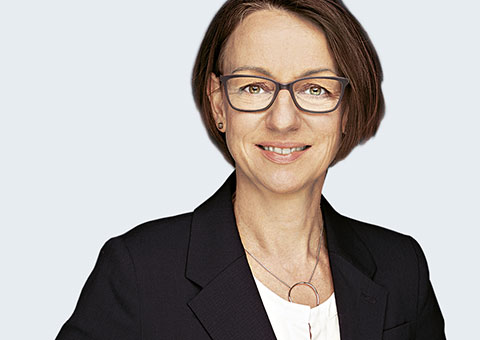 Porträt von Susanne Pietsch, Teil der Geschäftsführung der AOK Systems
