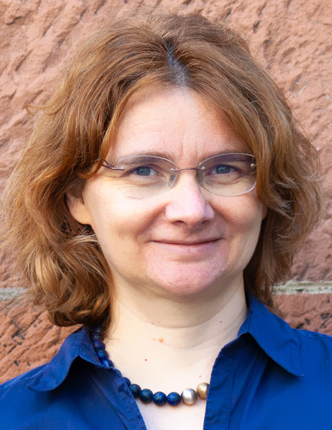 Porträt von Tanja Pommerening, Geschäftsführende Direktorin des Instituts für Geschichte der Pharmazie und Medizin (in Gründung) an der Philipps-Universität Marburg