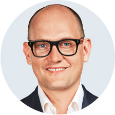 Porträt von Dr. Janosch Dahmen, gesundheitspolitischer Sprecher von Bündnis 90/Die Grünen und Notarzt