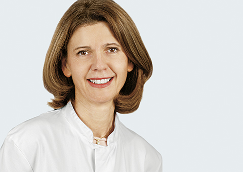 Porträt von Grietje Beck, Vorstandsvorsitzende des Berufsverbandes Deutscher Anästhesistinnen und Anästhesisten (BDA)