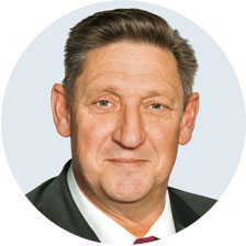 Porträt von Dieter Kolsch, alternierender Verwaltungsratsvorsitzender der AOK Rheinland/Hamburg