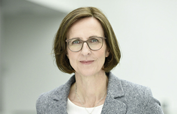 Porträt von Karola Schulte, Chefredakteurin der G+G